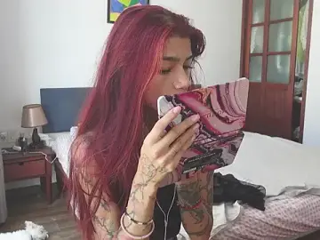 Stripchat Free Live Porn of vinkitinkii