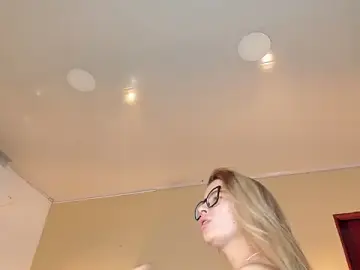 Stripchat Nude Webcam of Jenna1_