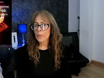 Stripchat Best live sex cam show of Bella_Evans_