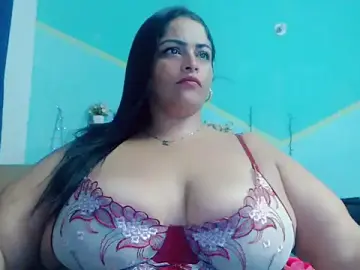 Stripchat Free Live Porn of NickyRibeiro