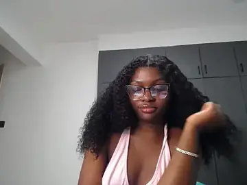 Stripchat Live Porn of Pretty_Liya08
