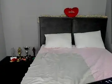 Stripchat Free Porn Cam of MuscleXXXBarbie