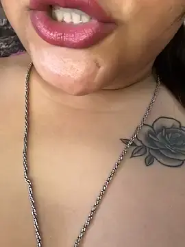 Stripchat Free Porn Cam of Rosy_BabyDoll