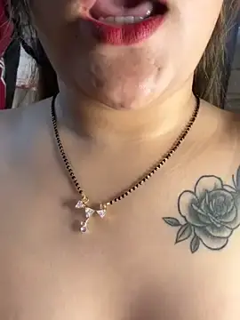 Stripchat Free Porn Cam of Rosy_BabyDoll