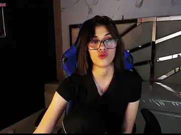 Stripchat Sex Cam of Skaller_james_a