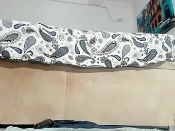 Stripchat Adult Webcams of Bornforporn_