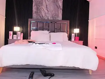 Stripchat Live Sex Cam of Laureenwells