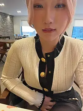 Stripchat Free Porn Cam of winter11