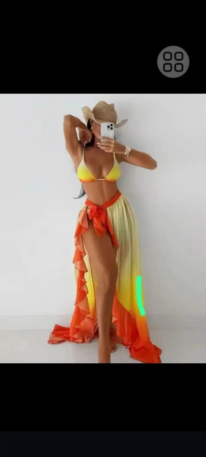 Cute_shy_Linda