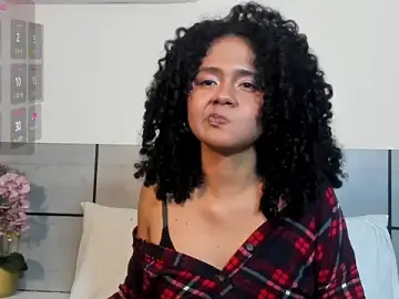 Stripchat Nude Webcam of Kiraspell