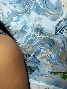 Stripchat Free Porn Cam of Sania-Love