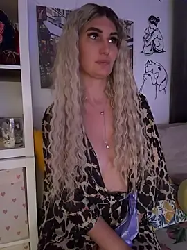Stripchat Adult Video Chat of EvelynFrances