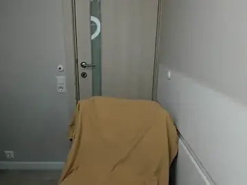 Stripchat Adult Webcam of JuliaBusty