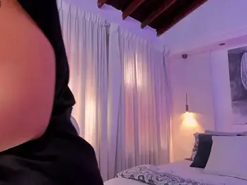 Stripchat Live Sex Cam of nathalie_rivers