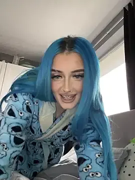 Stripchat Live Sex of Bluetingx