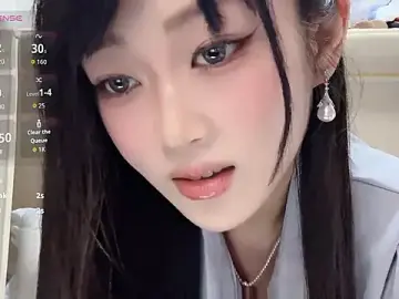 Stripchat Live Sex Cam of yueyue2003