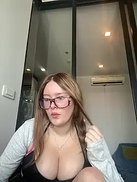 Stripchat Live Sex of cherryrosealiee