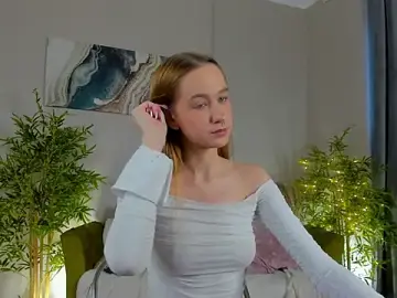 Stripchat Watch Live Sex Cams of Sweett_Monica