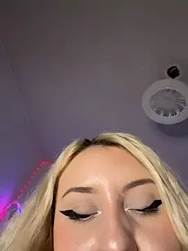 Stripchat Live Sex of NibiruNairobi69