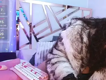 Stripchat Free Porn Cam of hannia_baileys
