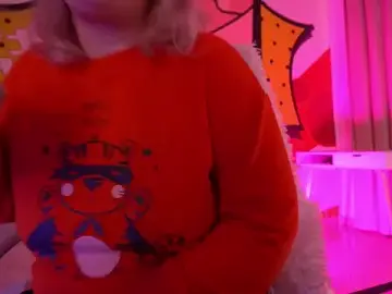 Stripchat Best Webcam of CoolTatis