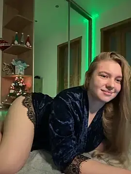 Stripchat Sex Cam of AvelynFrey