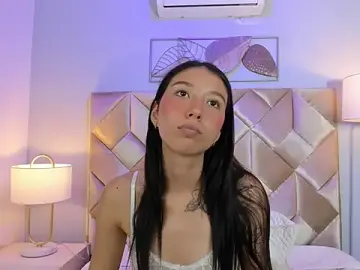 Stripchat Free Live Porn of DulceEstrella_