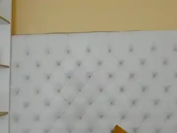 Stripchat Free Live Porn of Sue_stark