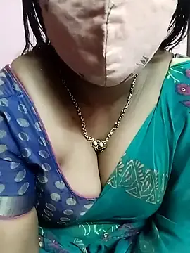 Stripchat Adult Video Chat of keerthy_telugu