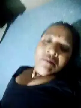 Stripchat Free Live Porn of Loomaraj