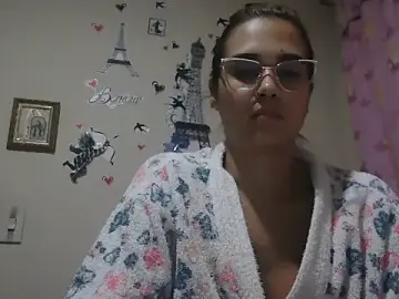 Stripchat Live Sex Cam of trianabell