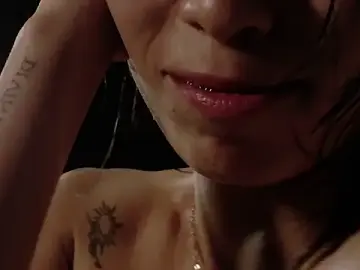 Stripchat Live Sex of lia__Suummer