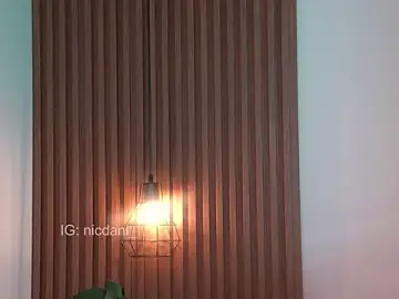Stripchat Live Porn of nicdani_1