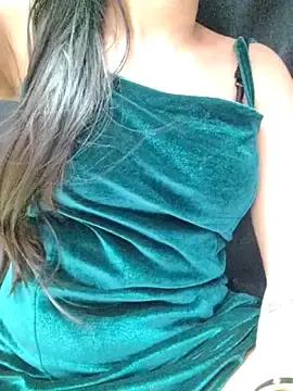 Stripchat Best live sex cam show of Roshni_98