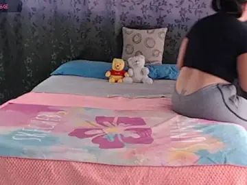 Stripchat Free Porn Cam of miia-big1boobs_