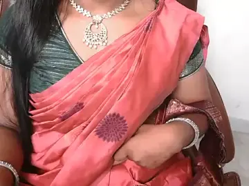 Stripchat Adult Video Chat of Dhiyapink