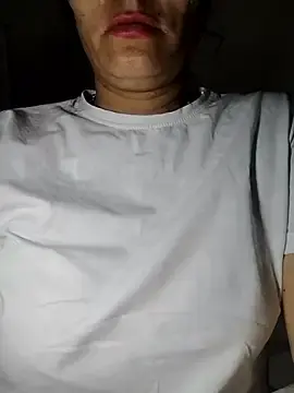 Stripchat Best live sex cam show of Nergiz2135