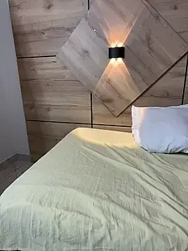 Stripchat Best live sex cam show of Lara_petit