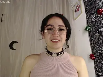 Stripchat Free Porn Cam of Tanya_WorldBondage