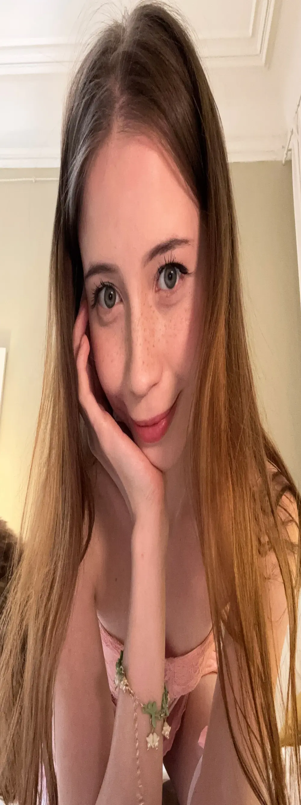 delorathecookiee