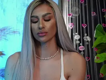 Stripchat Adult Webcam of KarlaBart