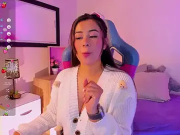 Stripchat Free Live Porn of ambar_03