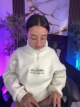 Stripchat Live Sex of Ady_18