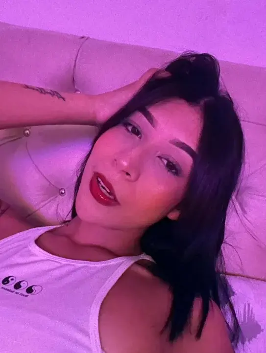 Ellie_Apex