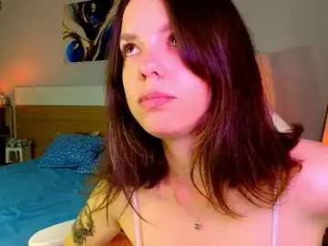 Stripchat Adult Webcams of Maya_Campbell