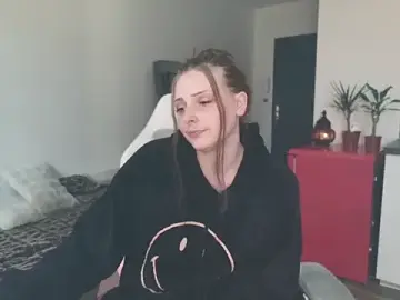 Stripchat Adult Video Chat of Celeste_Off