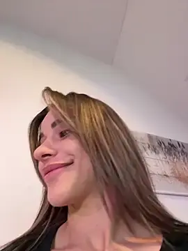 Stripchat Live Sex Cam of -Alisa