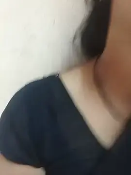 Stripchat Sex Cam of Rayal_bhabi