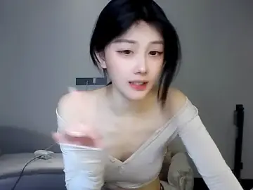 Stripchat Live Sex of SylvieMaya