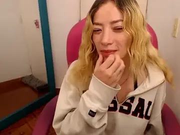 Stripchat Free Live Porn of zoe_jones13